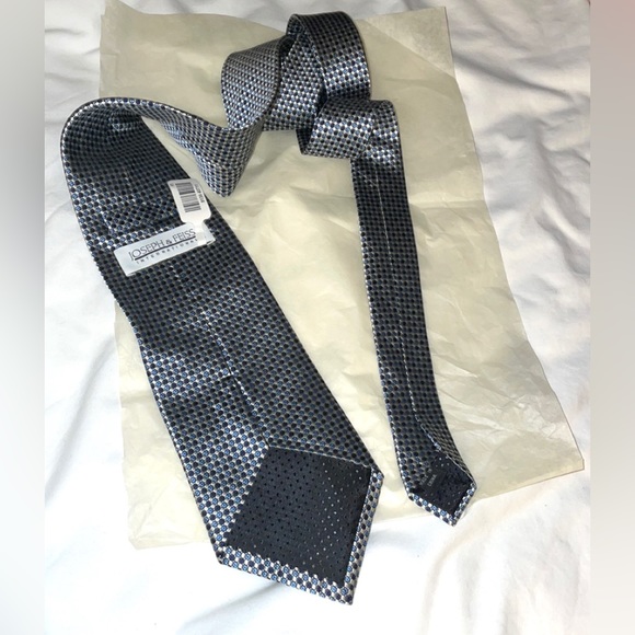 Joseph & Feiss International Tie 100% Silk Blue & Silver - Picture 3 of 6